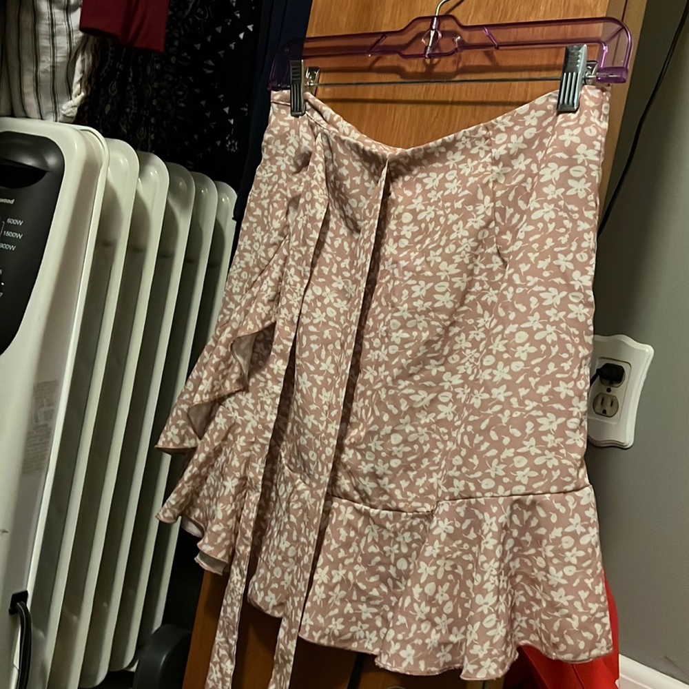 Shein Skirt size medium
